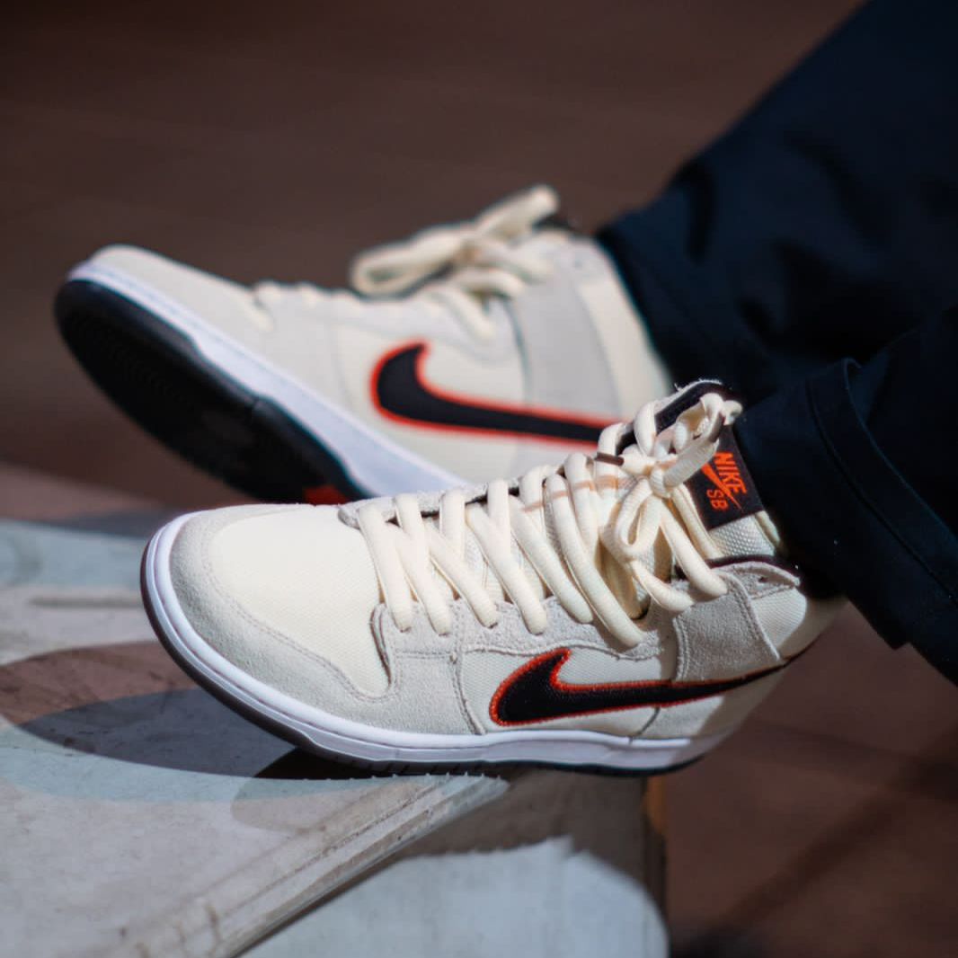 NIKE SB DUNK HIGH PRO PRM / COCONUT MILK-BLACK-TEAM ORANGE