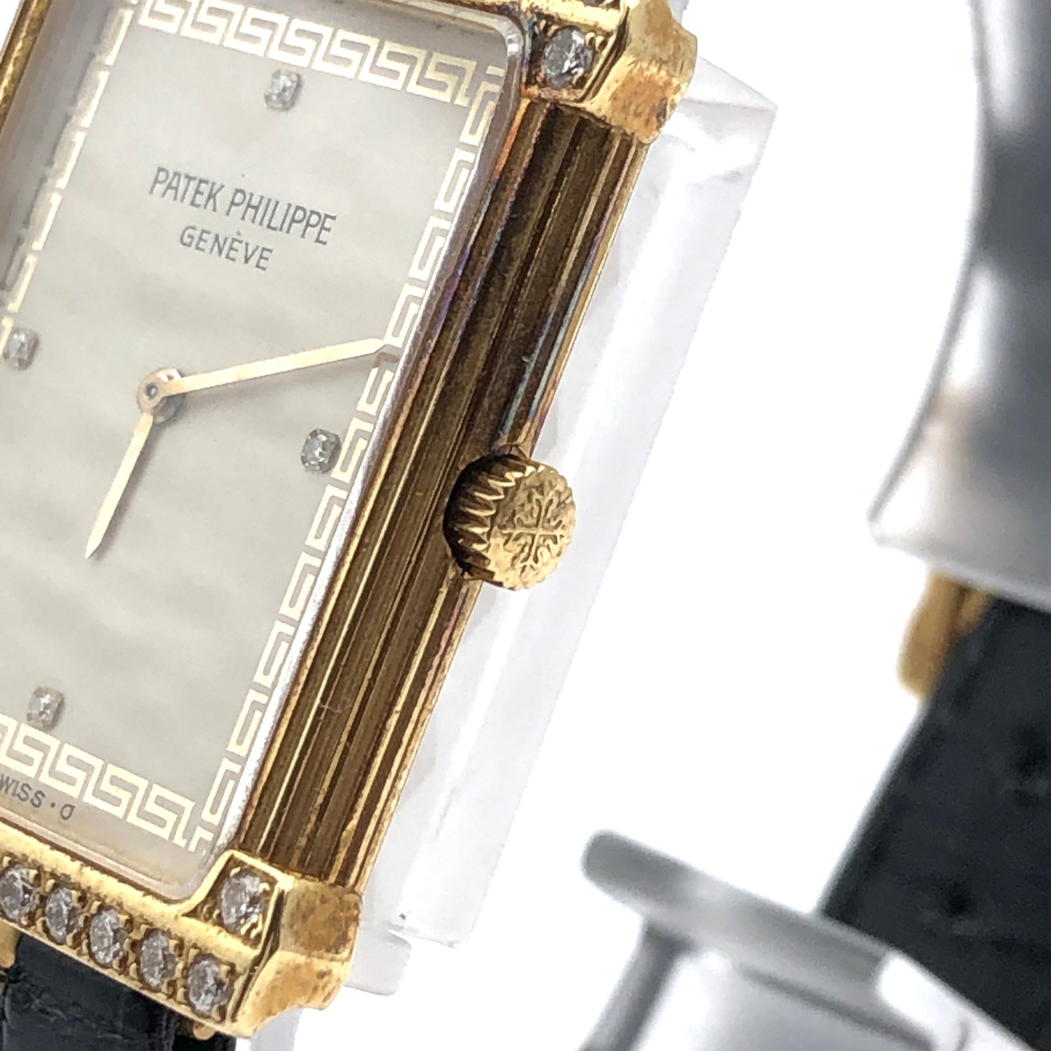 Side view of Patek Philippe Ref. 3776