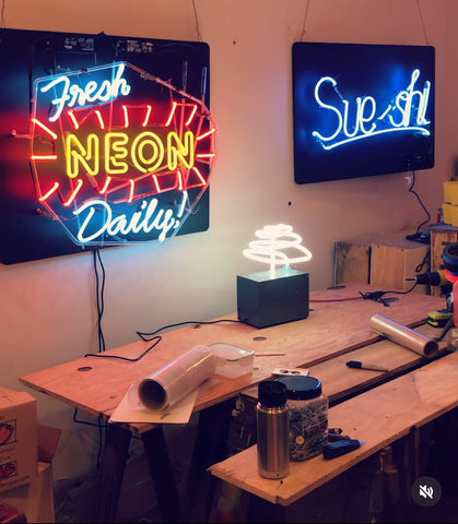 Fresh NEON Daily and "Sue-Shii" neon sign from Howard the Duck