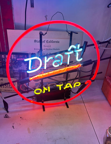 Neon Crackle Tube sign with "Draft On Tap"