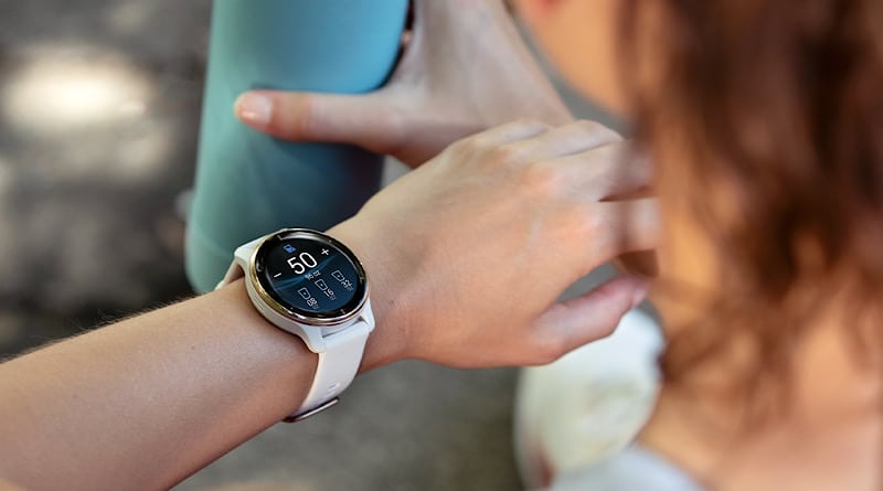 How to Set up a Fitness Tracker or Smartwatch?