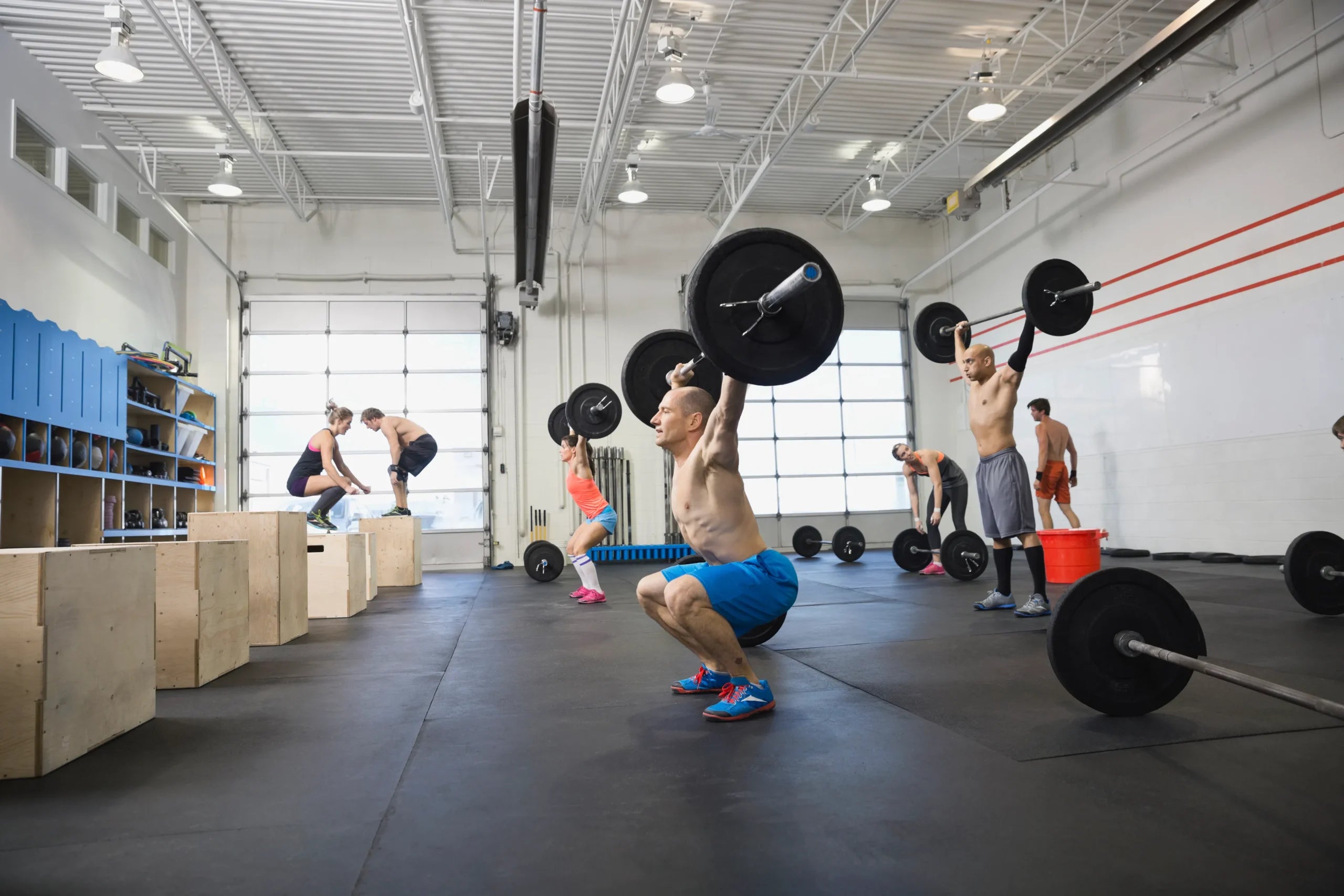 CrossFit Beginner's Guide: 8 Things to Know Before Starting!