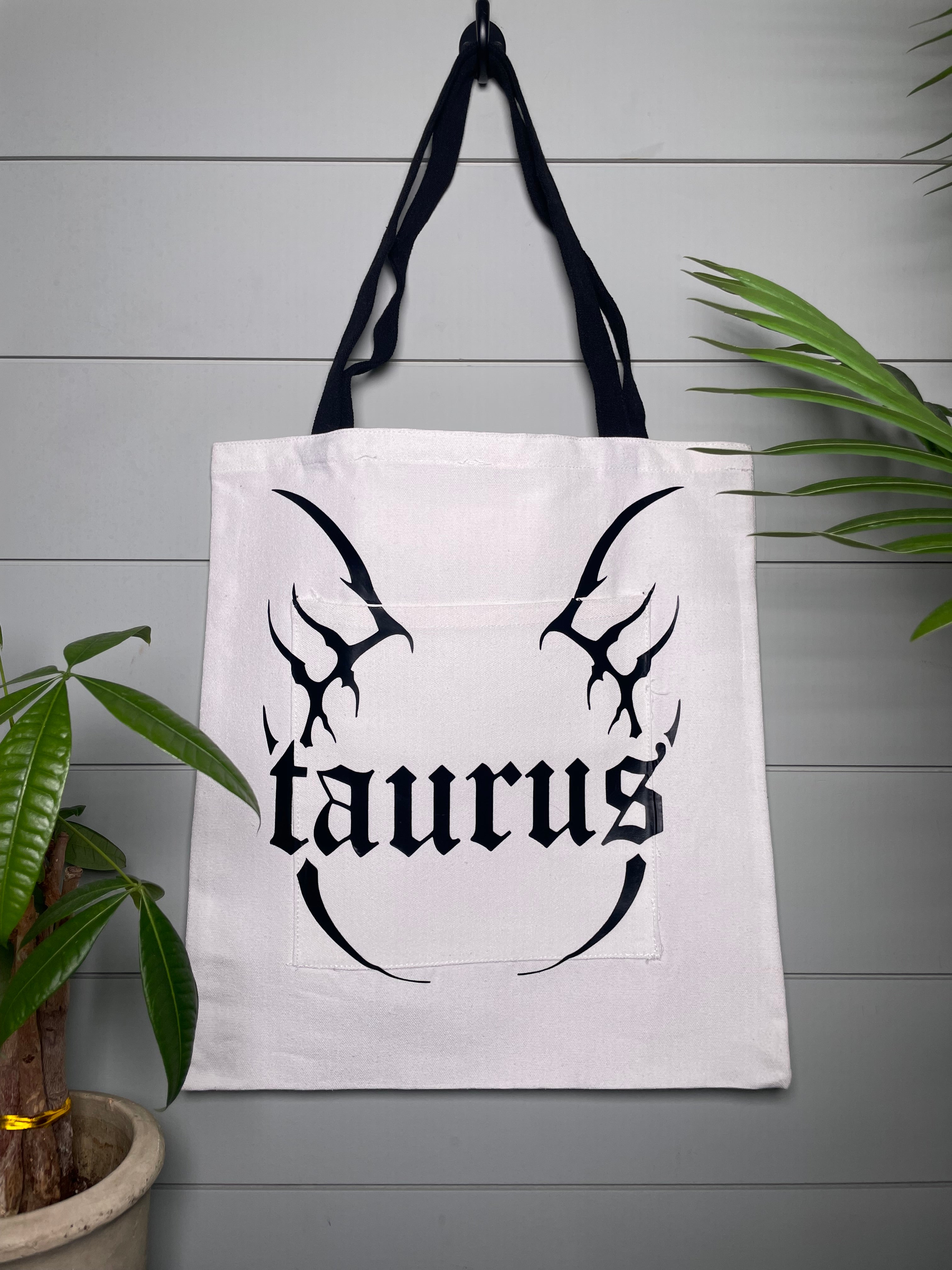 Taurus Cyber Tote