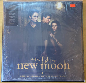Twilight Saga (Limited Edition) “New Moon” original motion picture soundtrack LP vinyl - Turntable Treasures - New Moon Twilight Saga Book