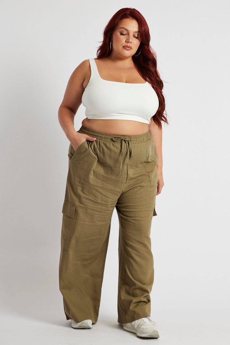Women's Plus Size Mid Rise Slim Cargo Chino Pants