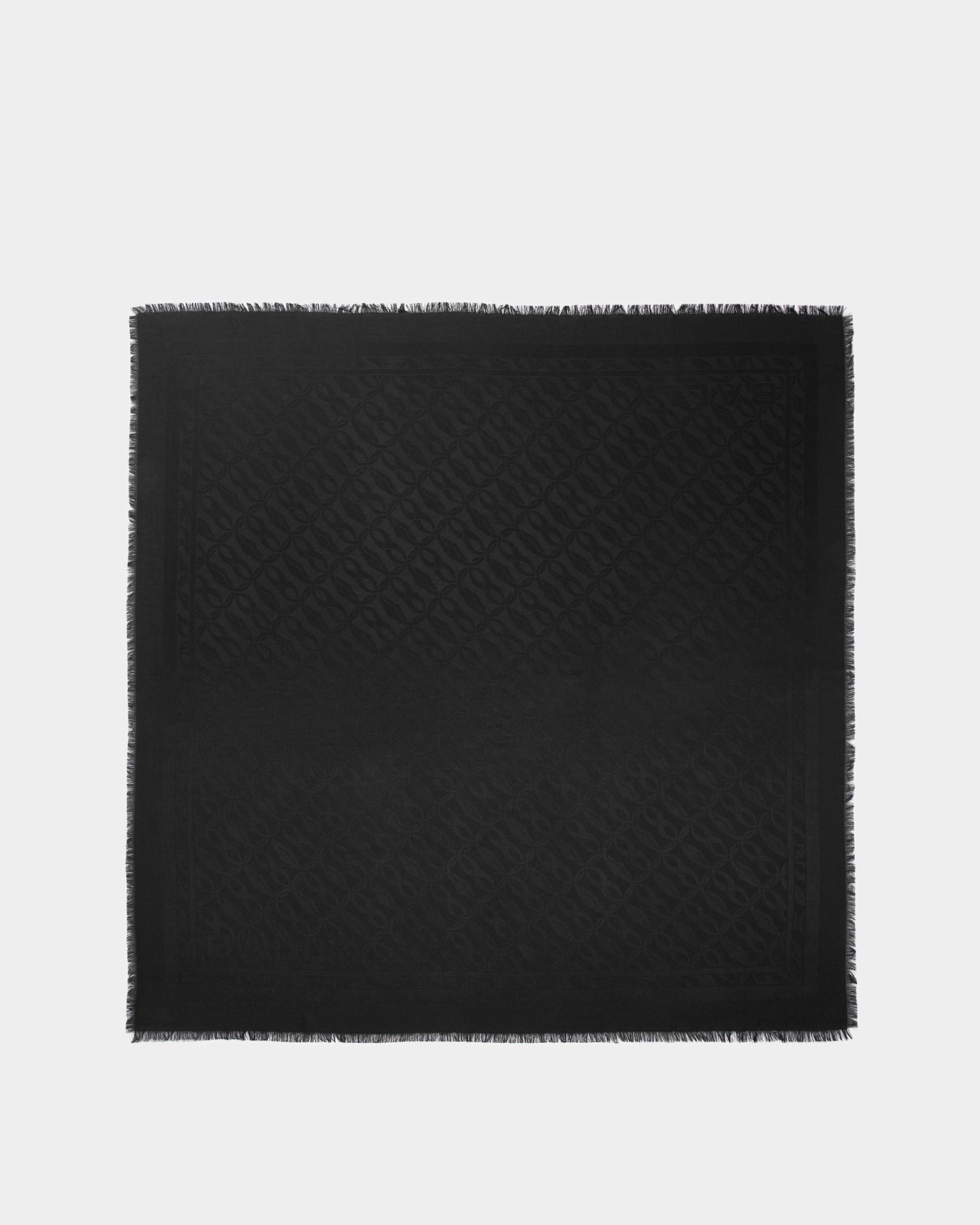 Foulard carré Emblem imprimé | Foulard pour femme | Soie noire | Bally | Still Life Haut