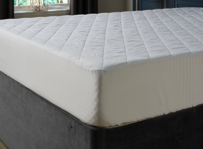 Luxury Cotton Feels Like Down Mattress Protector Image 2