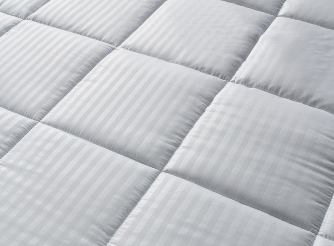 Luxury Hotel Quality Striped Mattress Protector Image 2
