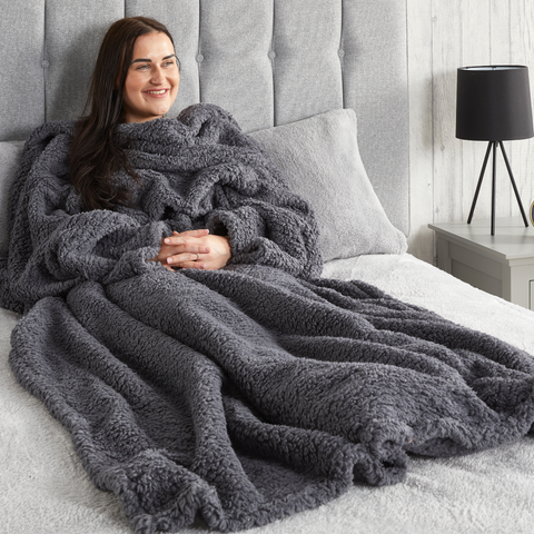 Huggleland Charcoal Teddy Fleece Wearable Relaxing Blanket