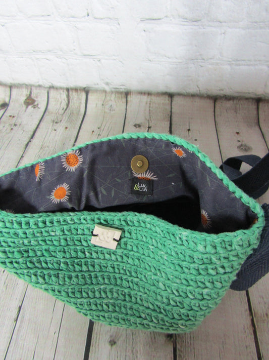 Detalle forro bandolera crochet verde
