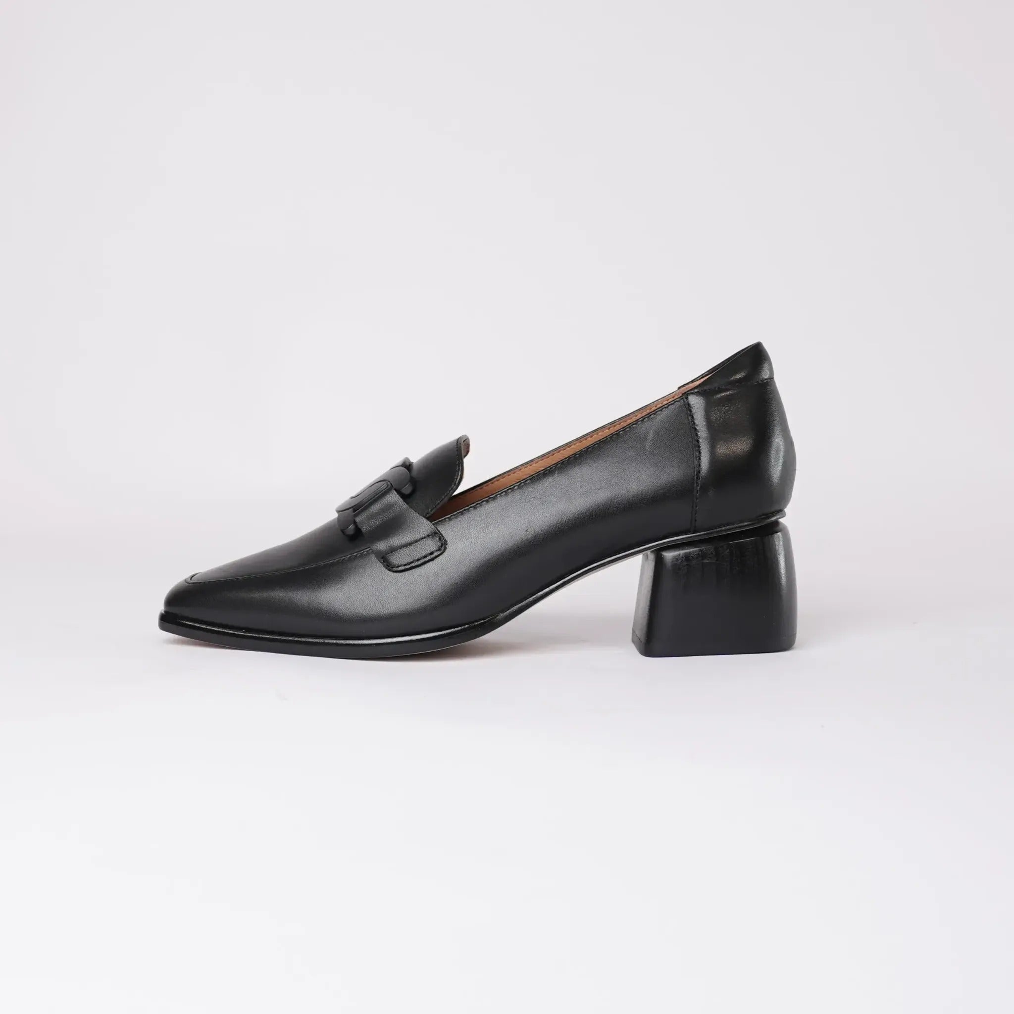 Paddle Black/Black Leather Loafers