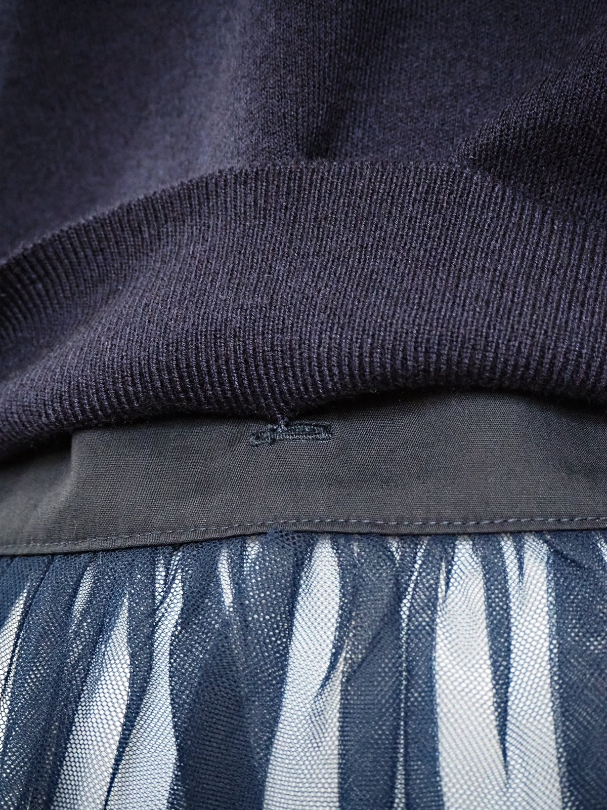 VOLER チュール付きニット NAVY – SALLURE