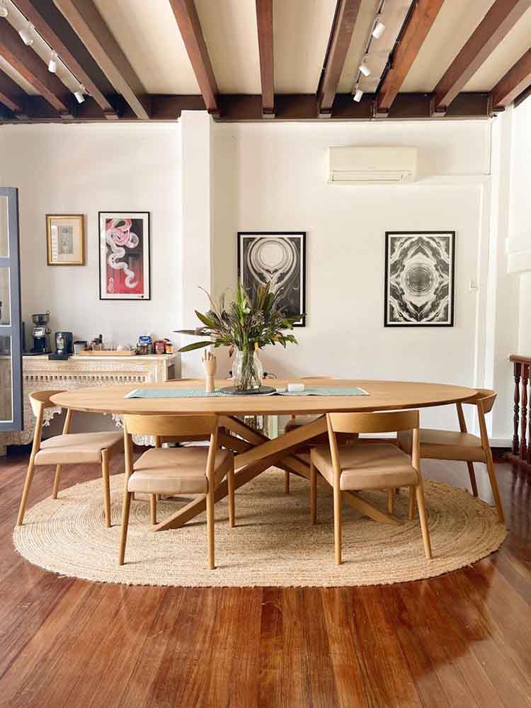 discover the ideal dining table for your home with our guidance