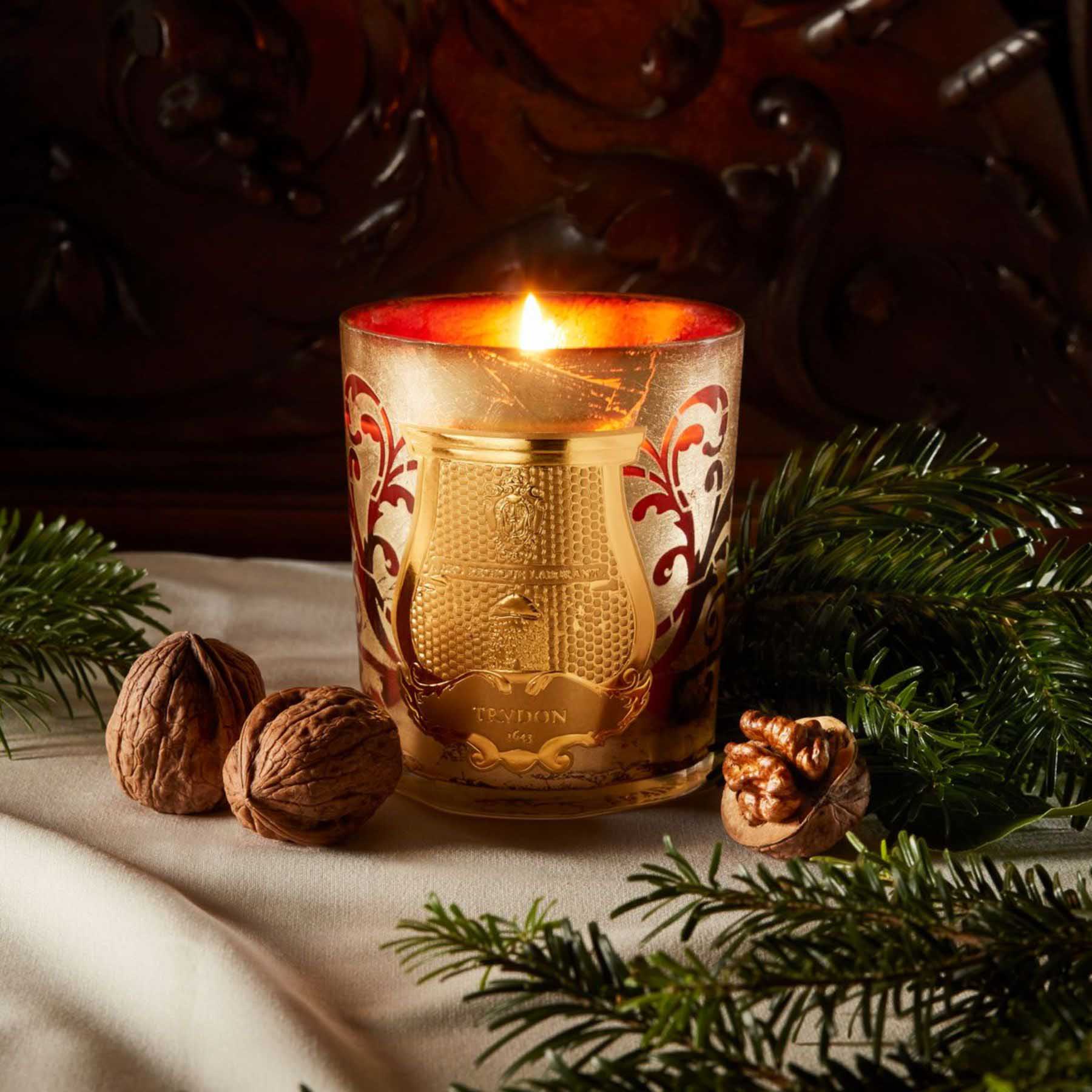 place these scents strategically around your home to release bursts of seasonal aromas