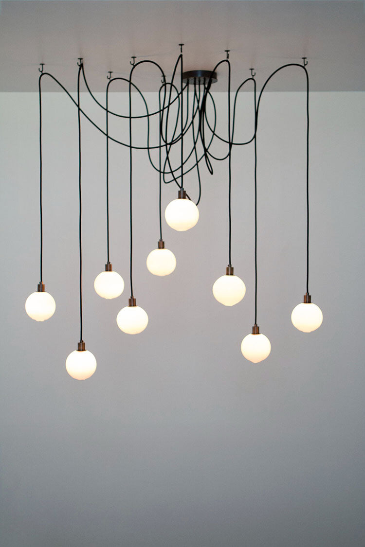 the cables create an artistic drape filling unnecessary empty spaces beautifully