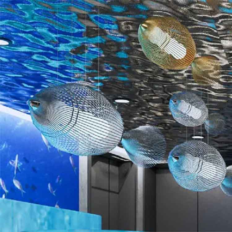 the jellyfish lamp comprises two sections body and tail with illumination centered on the head
