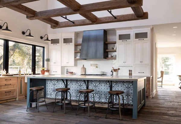 The rustic modern farmhouse kitchen is a style that blends classic with modern elements