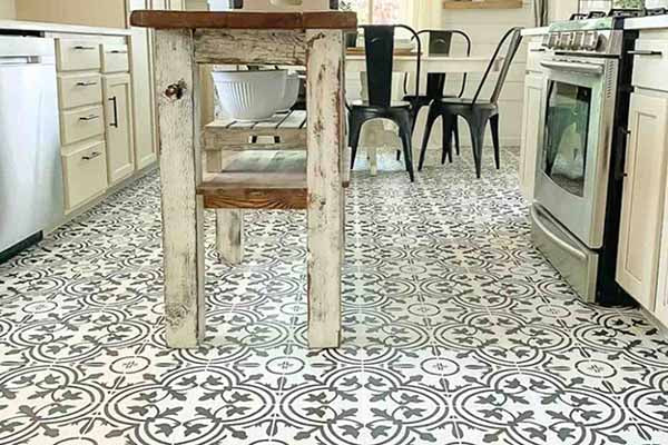 this familiar patterned floor tile perfectly complements the kitchen scheme