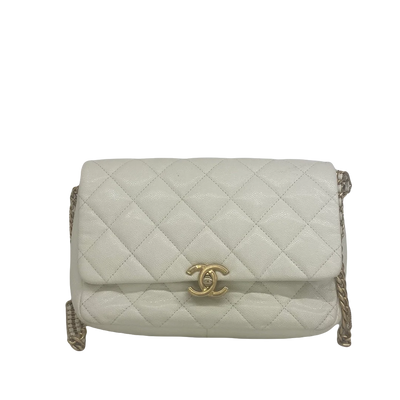 Louis Vuitton Beige Patent Clutch – PH Luxury Consignment