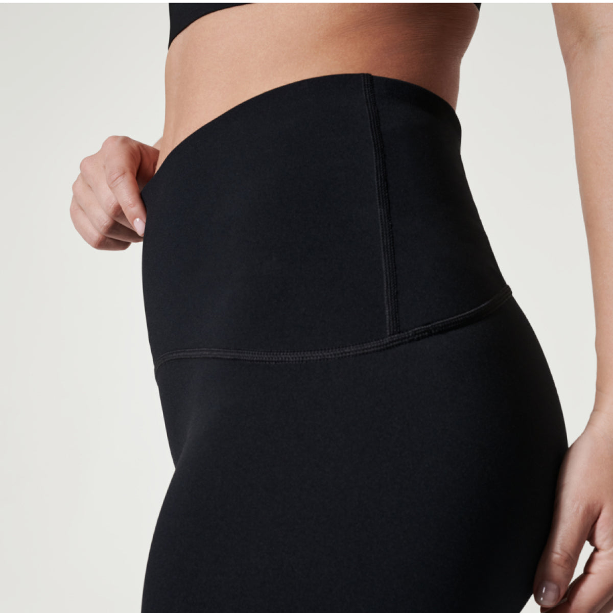 Spanx Leggings Booty Boost Active Cropped Compression Crop, Style 50123 $98