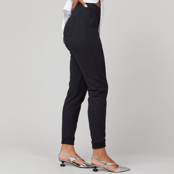 Spanx Perfect Pant Jogger in Classic Black – JAYNE Boutique