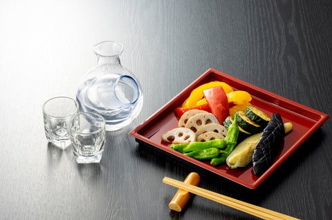 日本酒の酒肴の野菜の焼き浸し