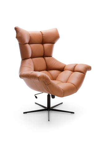 Zdjęcie przedstawiające nowoczesny fotel Sensi wykonany w skórze naturalnej Lemans. Ekskluzywny fotel Sensi to podniesie prestiż Twojego gabinetu, biura lub salonu.