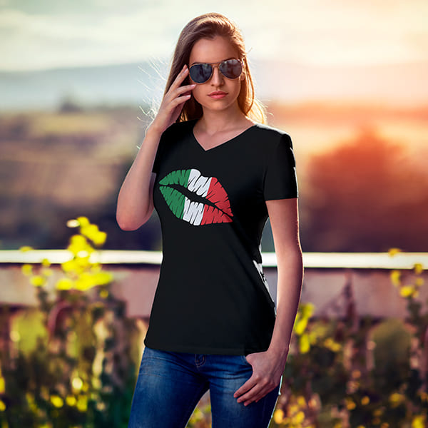 SPLB902-Ladies Black Capri Sweatpants Italian Lips – The Italian American  Connection