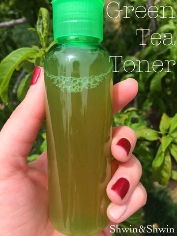 DIY Green Tea Toner