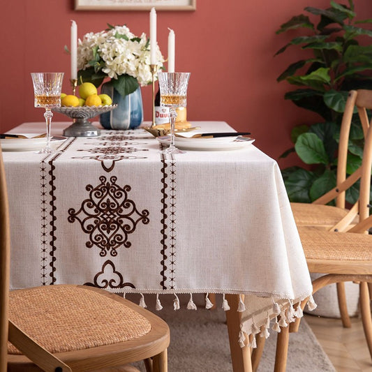 American Knot Embroidery Cotton Waterproof Dining Tableware