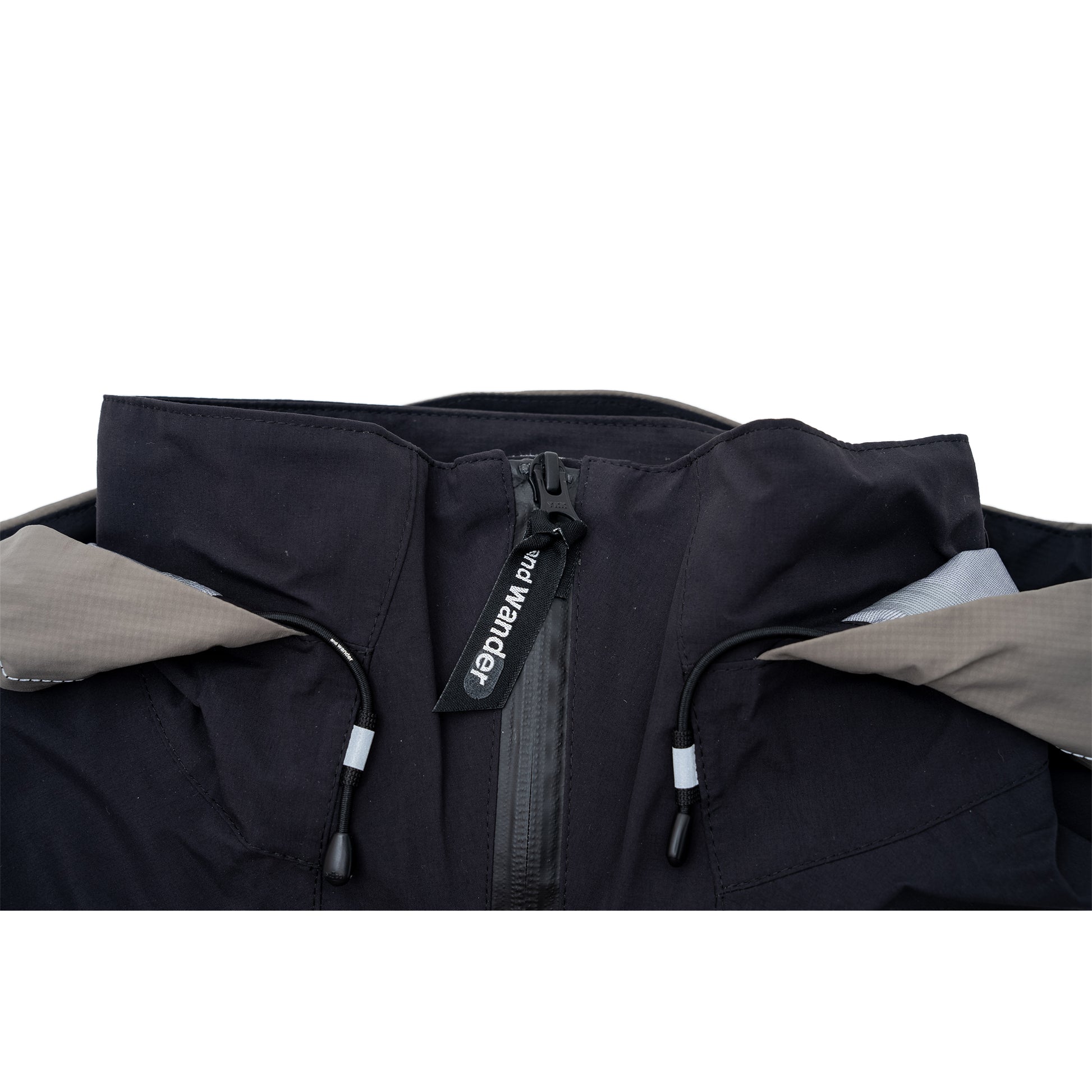 【SALE】and wander｜event rain jacket