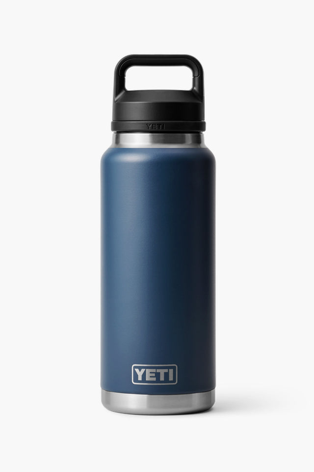 Yeti - 26 oz Rambler Bottle with Chug Cap Navy