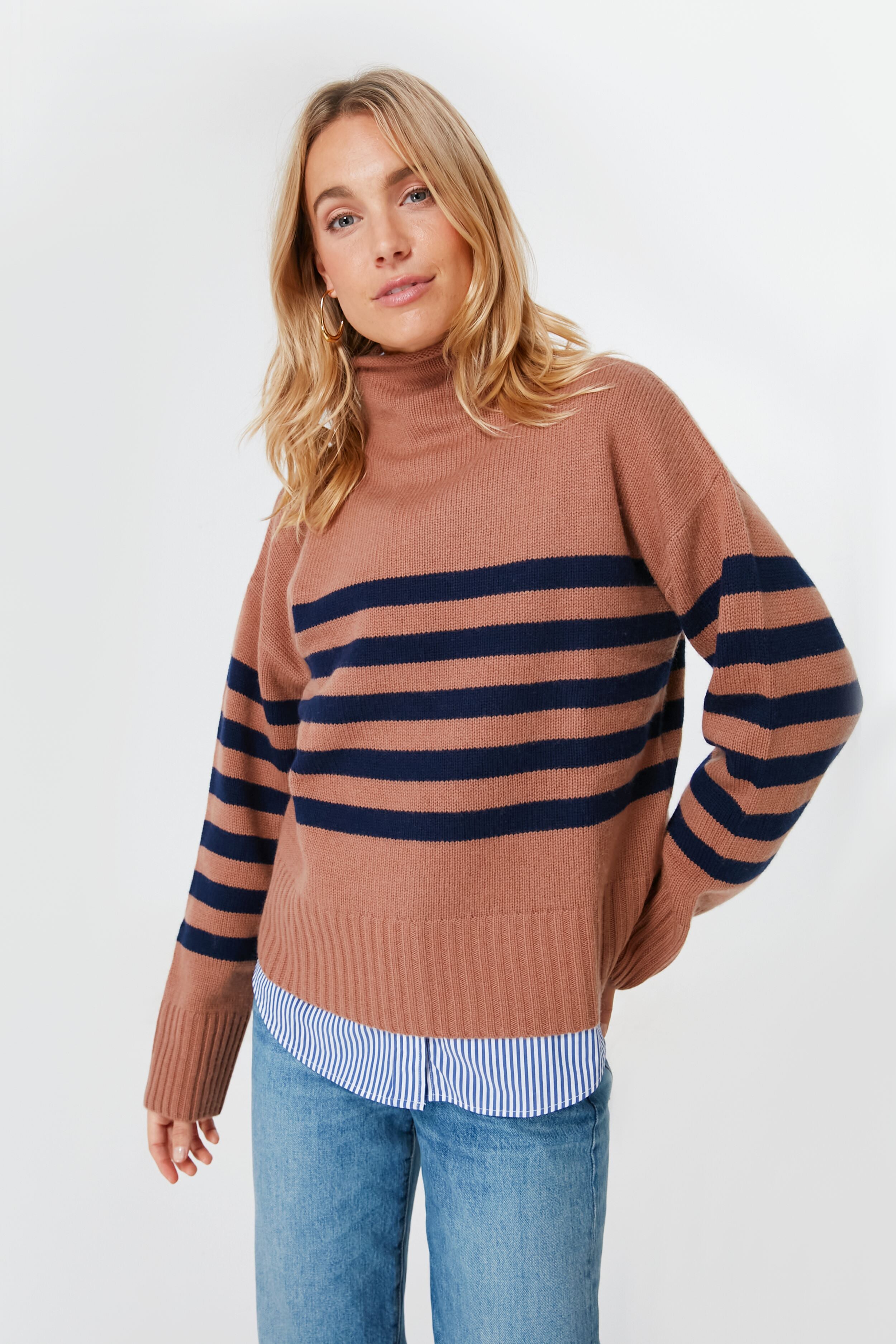 5G Rollneck Sweater Vicuna Navy | KULE