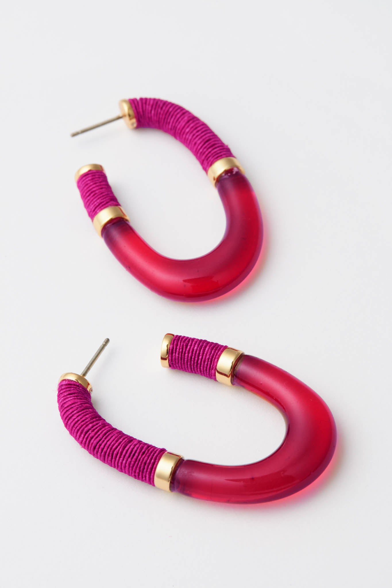 Plum Zuri Hoop Earrings | Tuckernuck Jewelry