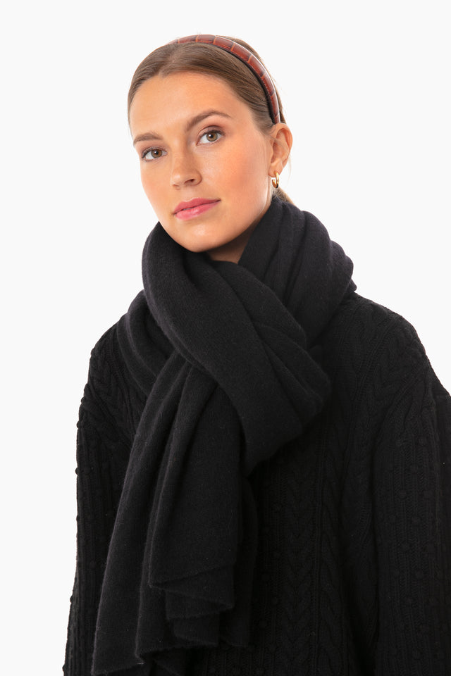 Faux leather leggings under $100 - cashmere scarf - black booties