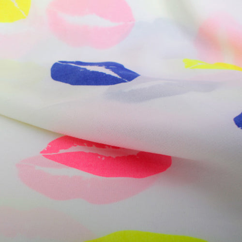 custom skirts fabric off-white lips pattern