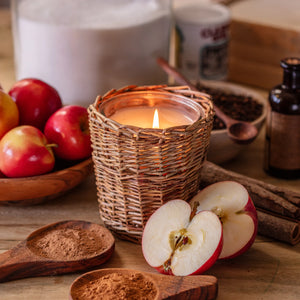 Apple Tart Candle - Farmhouse Style