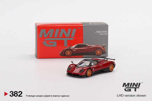 MiniGT LB Works Nissan GT-R R35 Type 2, Rear Wing ver. 3 LB Work