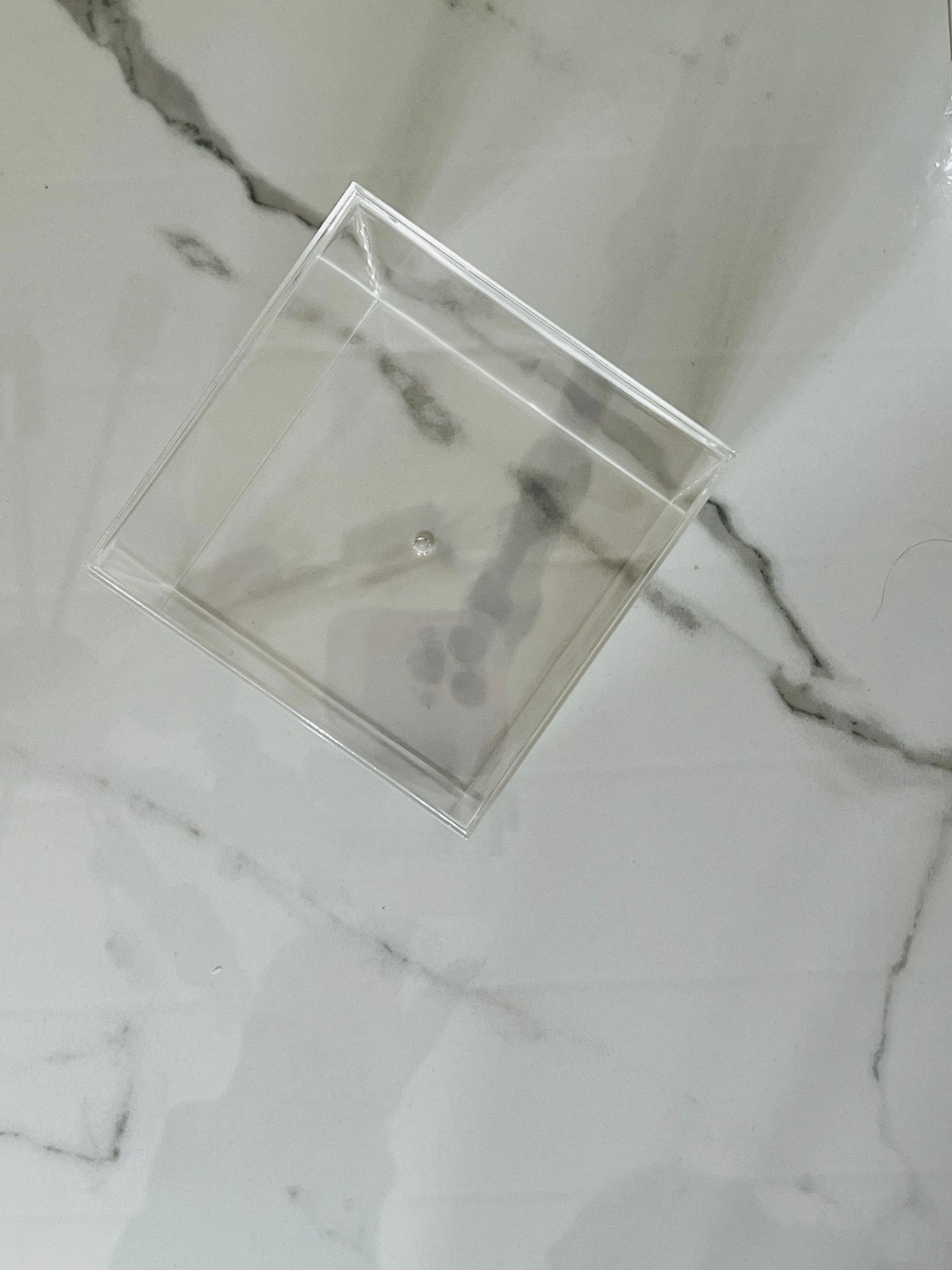 Acrylic box 4x4x4