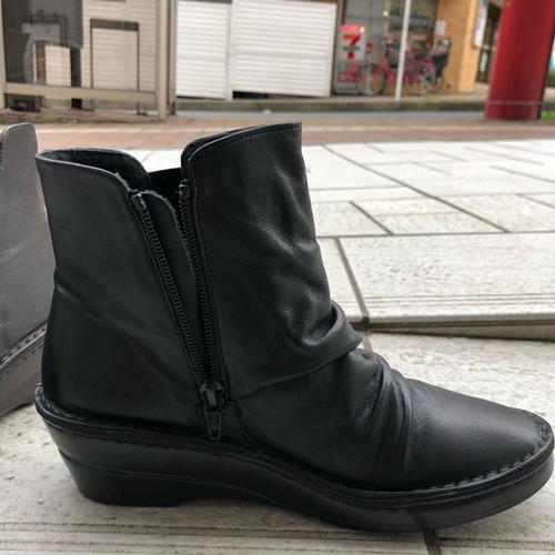 神戸旅靴屋【インコルジェ3204 ブラック】くしゅスマートショートブーツ
