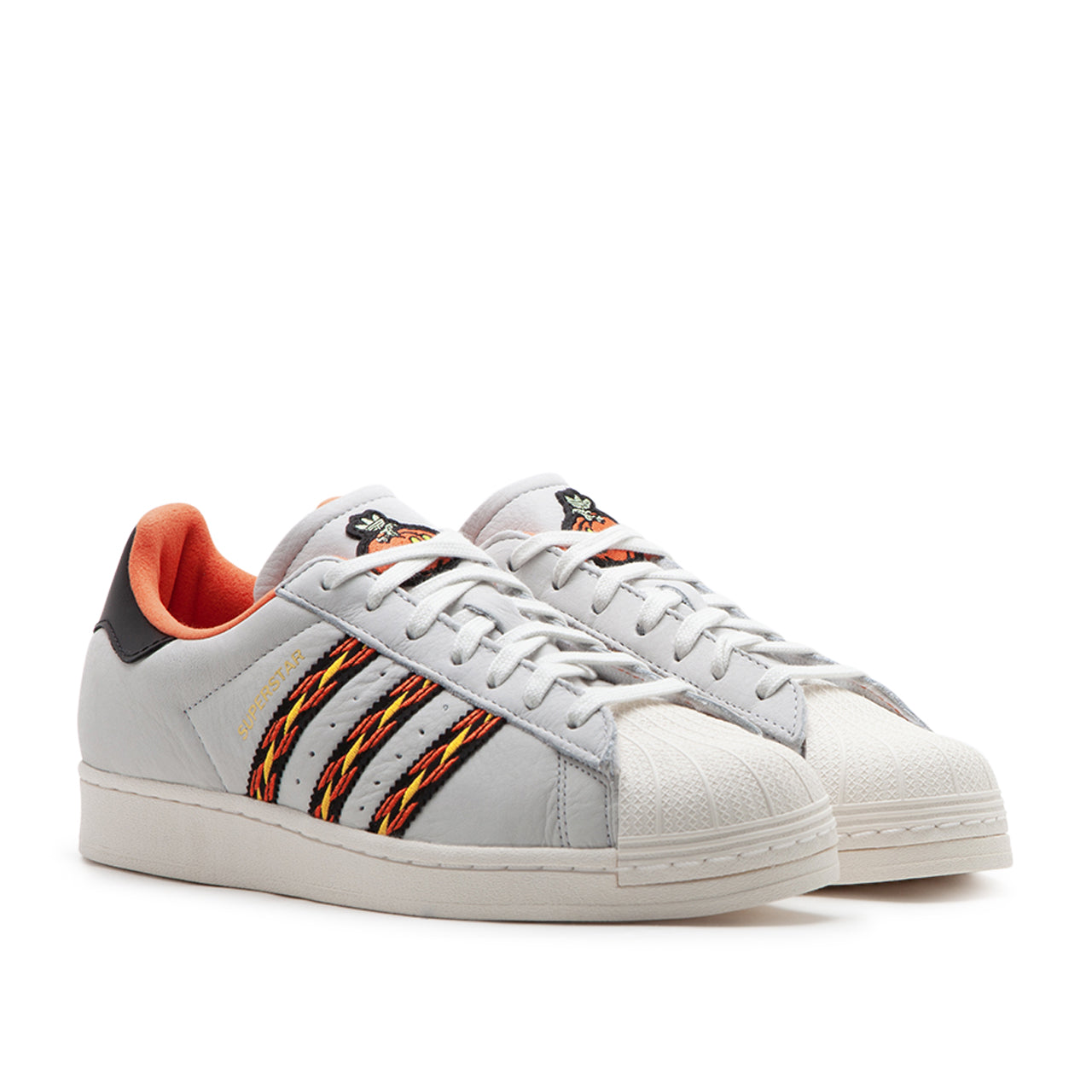 adidas (White / Red) HR1433 – Allike Store