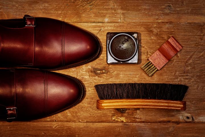 how to care for leather dress shoes: leather types