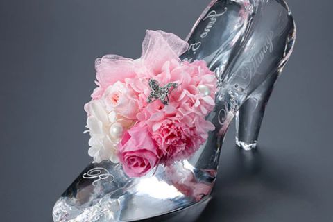 名入れ彫刻 シンデレラの靴 クリスタルガラス プリンセスアレンジ プリザーブドフラワー プロポーズ用≪ピンク≫