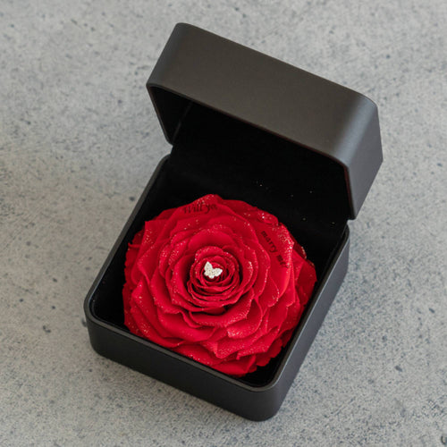 ダイヤモンドを大輪のバラの花につけたダイヤモンドプロポーズフラワーBOX