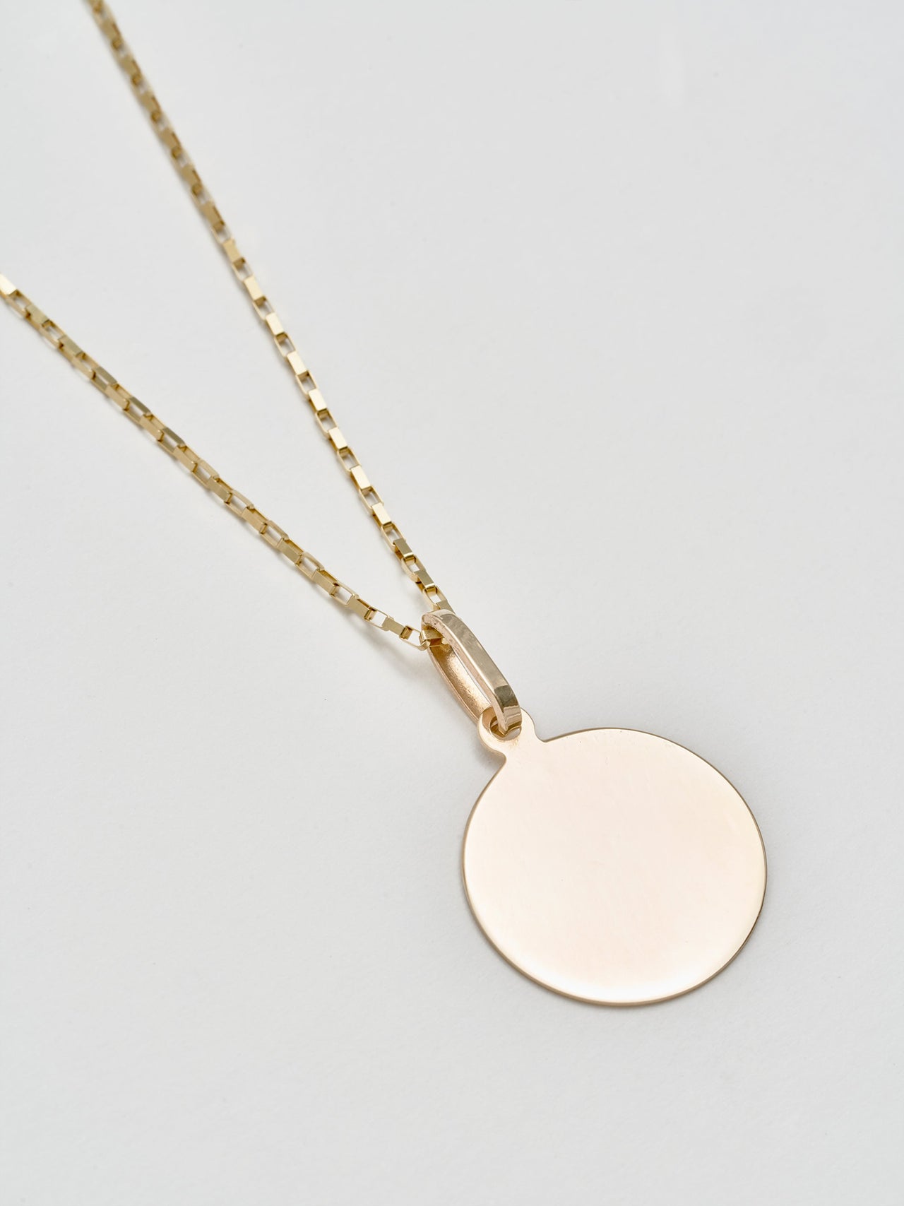 paparazzi short gold necklace