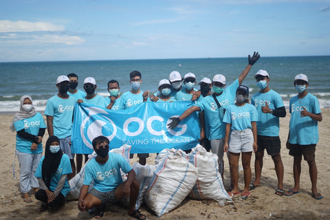 beach clean up team