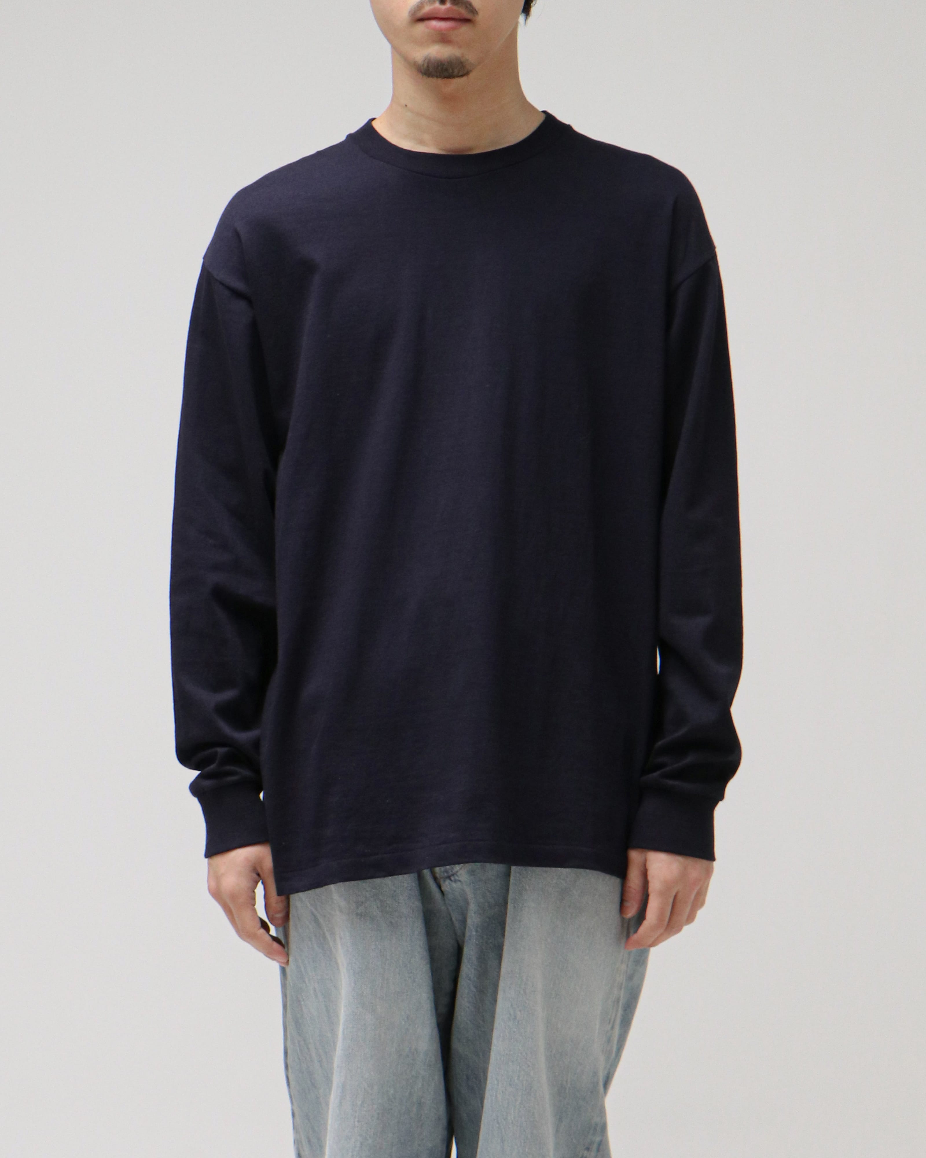 楽ギフ_包装】 comoli 23ss 空紡天竺 長袖Tシャツ ロンT navy