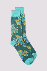 Duchamp has a history of producing premium boldly patterned socks. This pair of socks features luxury elevated quality cotton blend yarns, made in Italy. This design is complete with a floral rose pattern, designed for exceptional comfort. Finished with the Duchamp logo.