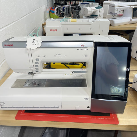 Brother Pe900 Embroidery Machine for Sale in Maple Shade, NJ