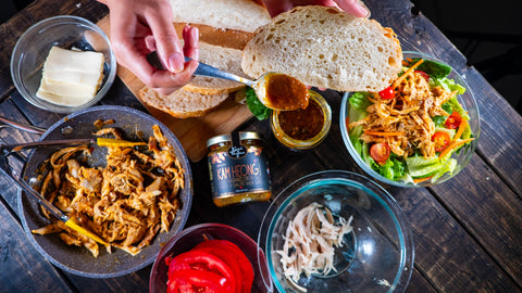 use any kopi thyme sauce with leftover roasted chicken, shred it and make a flavourful sandwich